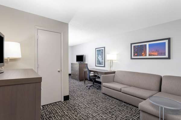 Suite - La Quinta Inn & Suites Hopkinsville - I-169, Exit 7