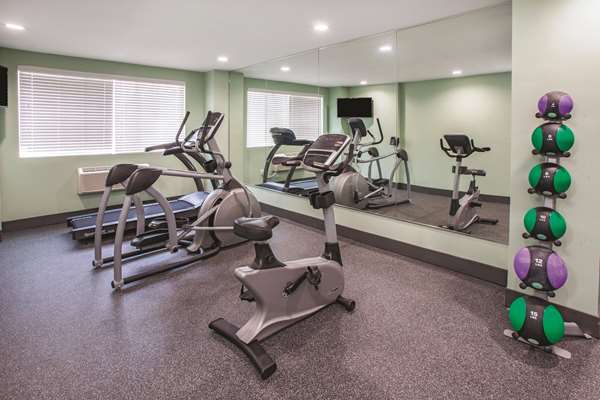 On-Site,Property Amenity,Recreation,Fitness Center
