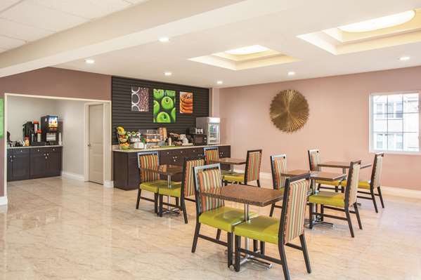  - La Quinta Inn & Suites Far Rockaway