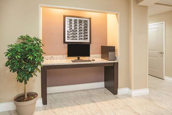 On-Site,Business/Events,Business Services/Center