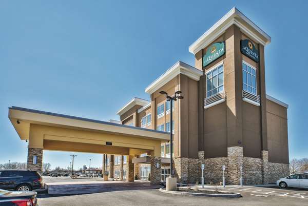 Exterior view - La Quinta Inn & Suites Niagara Falls