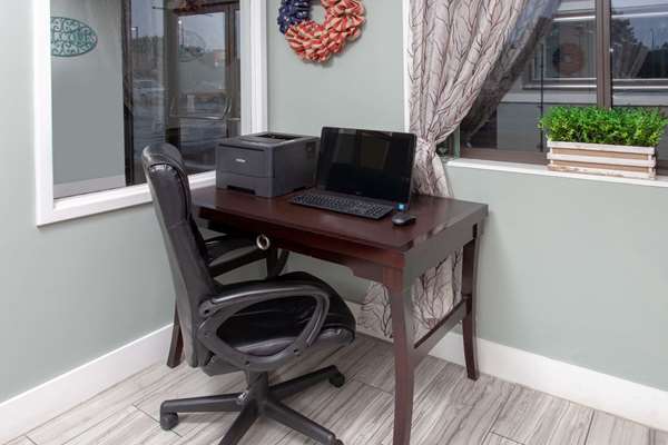 Conference Area - Baymont Inn & Suites Grand Haven