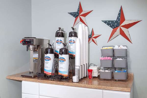  - Baymont Inn & Suites Grand Haven