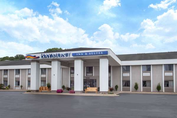 Exterior view - Baymont Inn & Suites Grand Haven