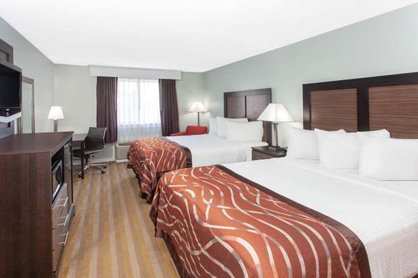  - Baymont Inn & Suites Grand Haven