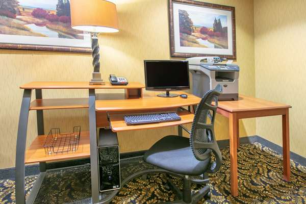 Conference Area - Days Inn Central Tulsa - I-44, Exit 231