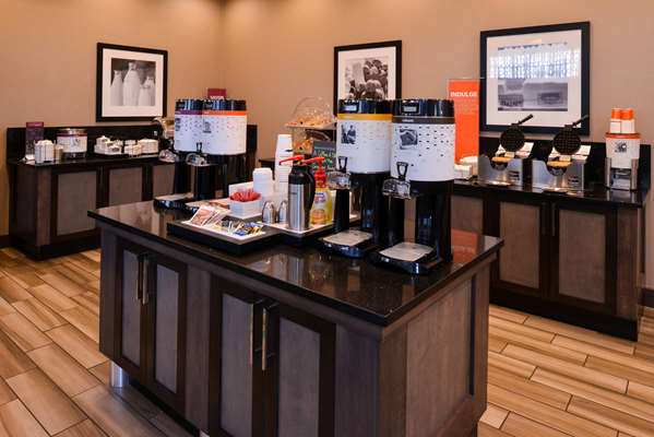 Restaurant - Hampton Inn Wexford - I-79, Exit 73