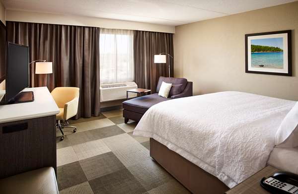  - Hampton Inn Sarnia