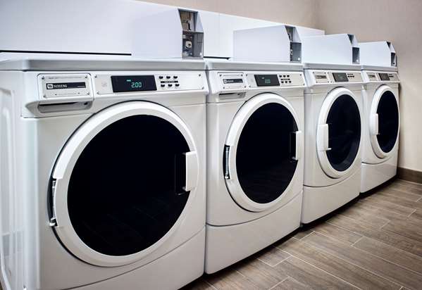  - Hampton Inn Sarnia