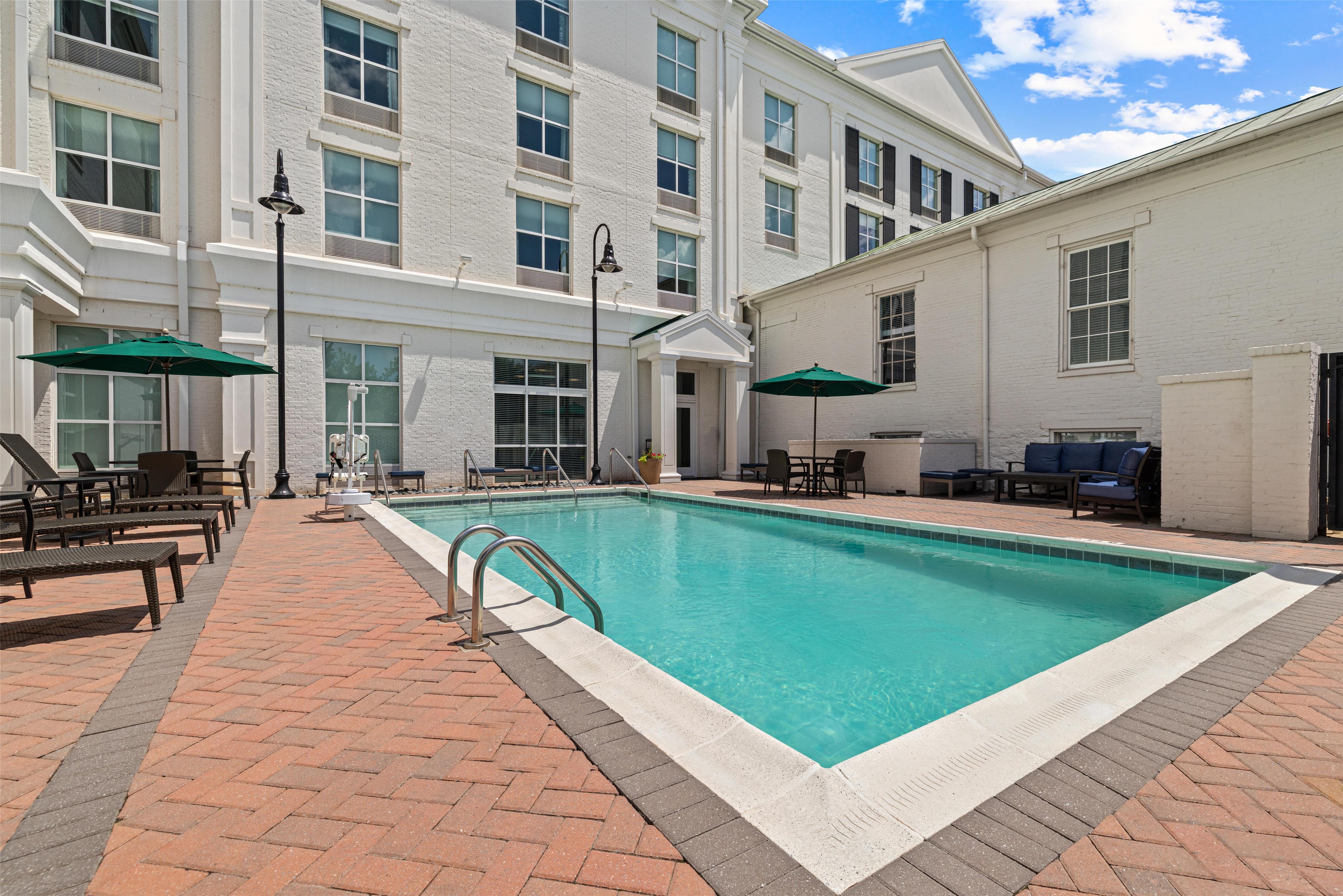 Pool | Hilton Garden Inn Nashville Brentwood