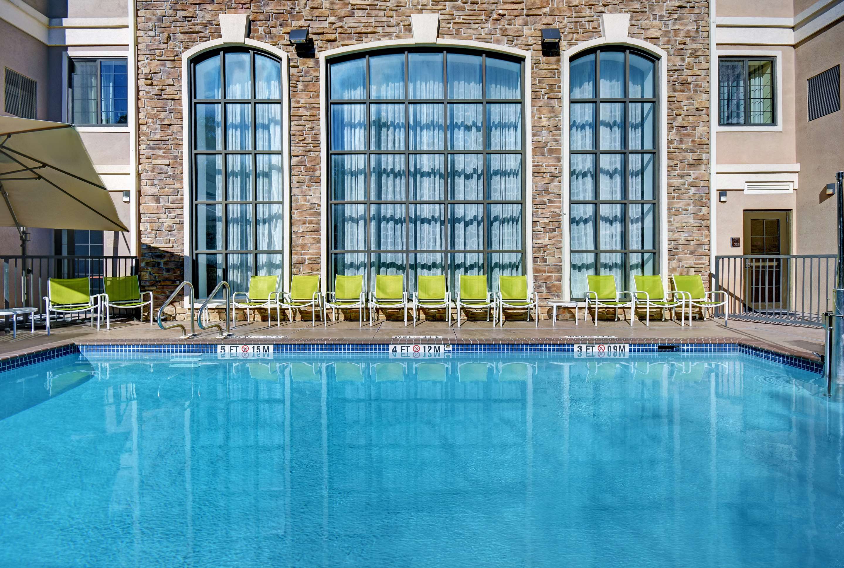Pool | Homewood Suites by Hilton Eatontown