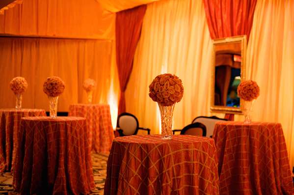 Amway Grand Plaza, Curio Collection by Hilton