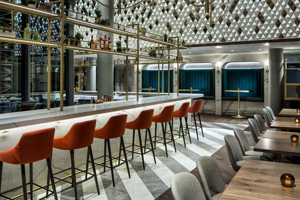 Amway Grand Plaza, Curio Collection by Hilton