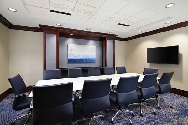 Amway Grand Plaza, Curio Collection by Hilton