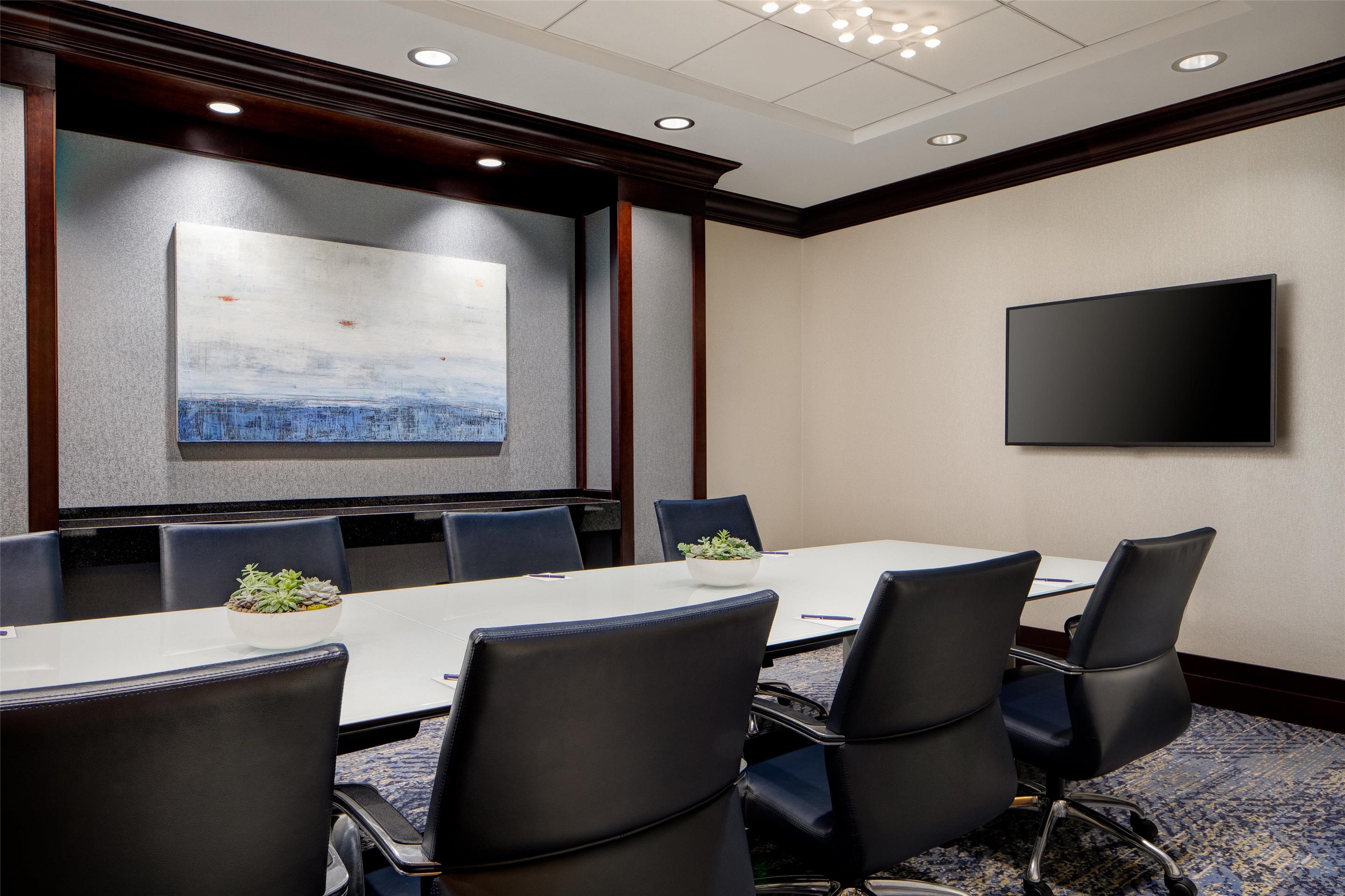Meeting Room | Amway Grand Plaza, Curio Collection by Hilton