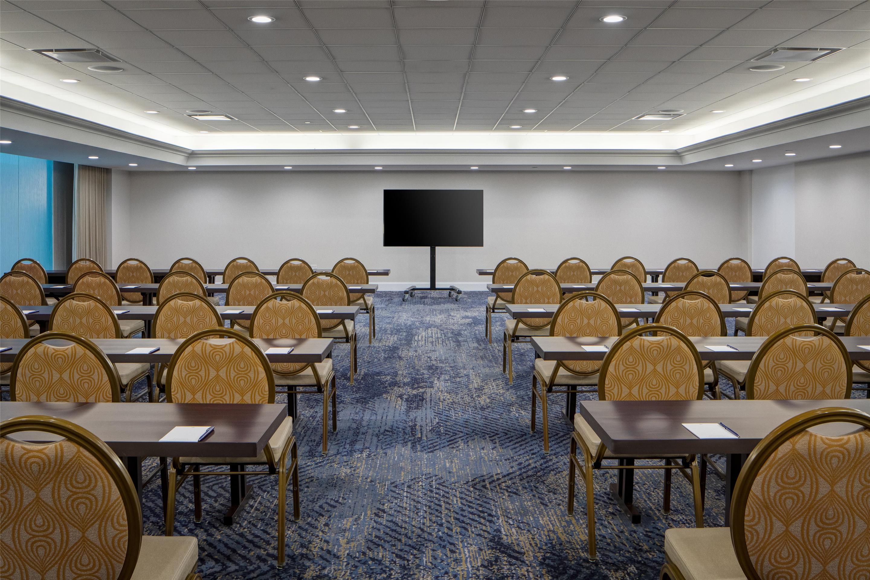 Meeting Room | Amway Grand Plaza, Curio Collection by Hilton