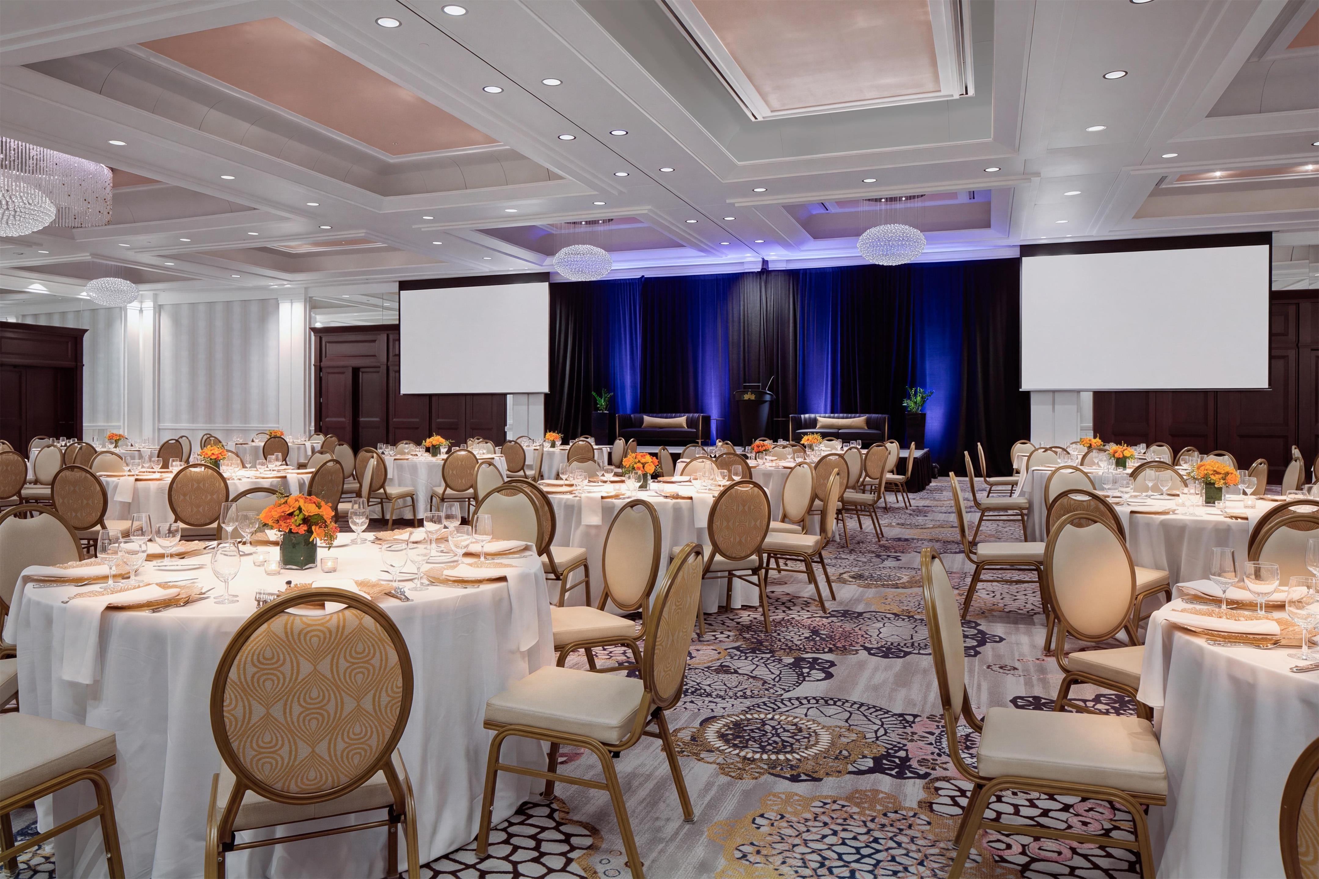 Meeting Room | Amway Grand Plaza, Curio Collection by Hilton