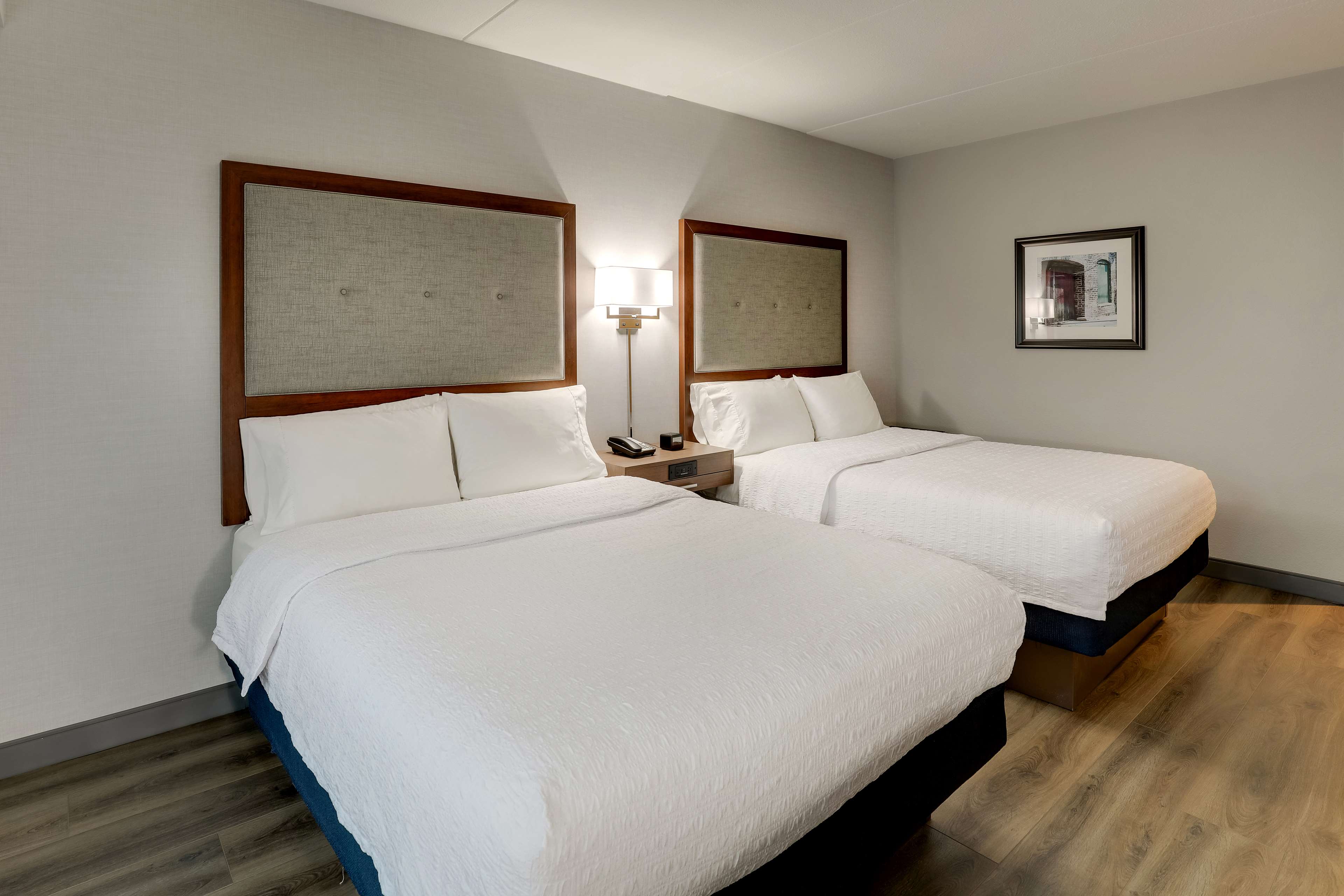 Hampton Inn & Suites by Hilton Rome Room Type - 2 QNS HEARING ACC NS