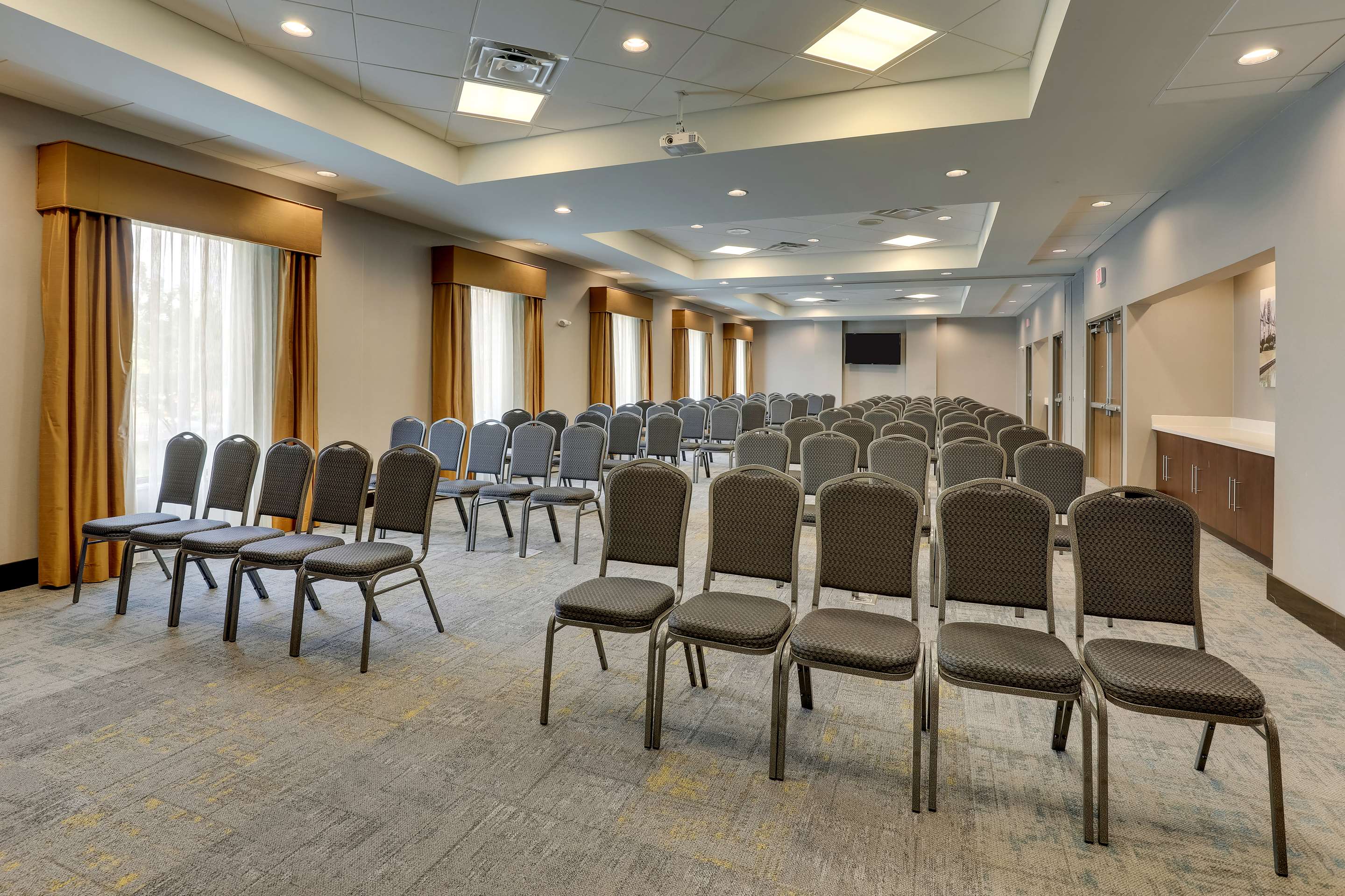Meeting Room | Hampton Inn & Suites Rome