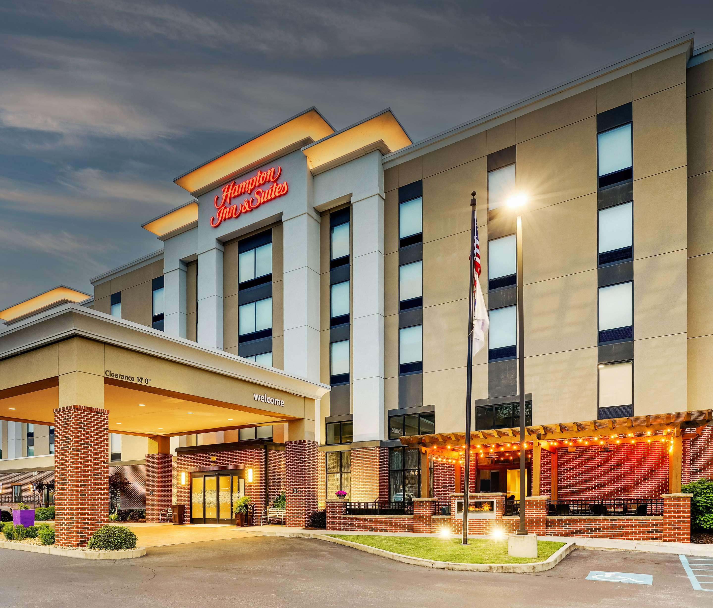 Exterior | Hampton Inn & Suites Rome