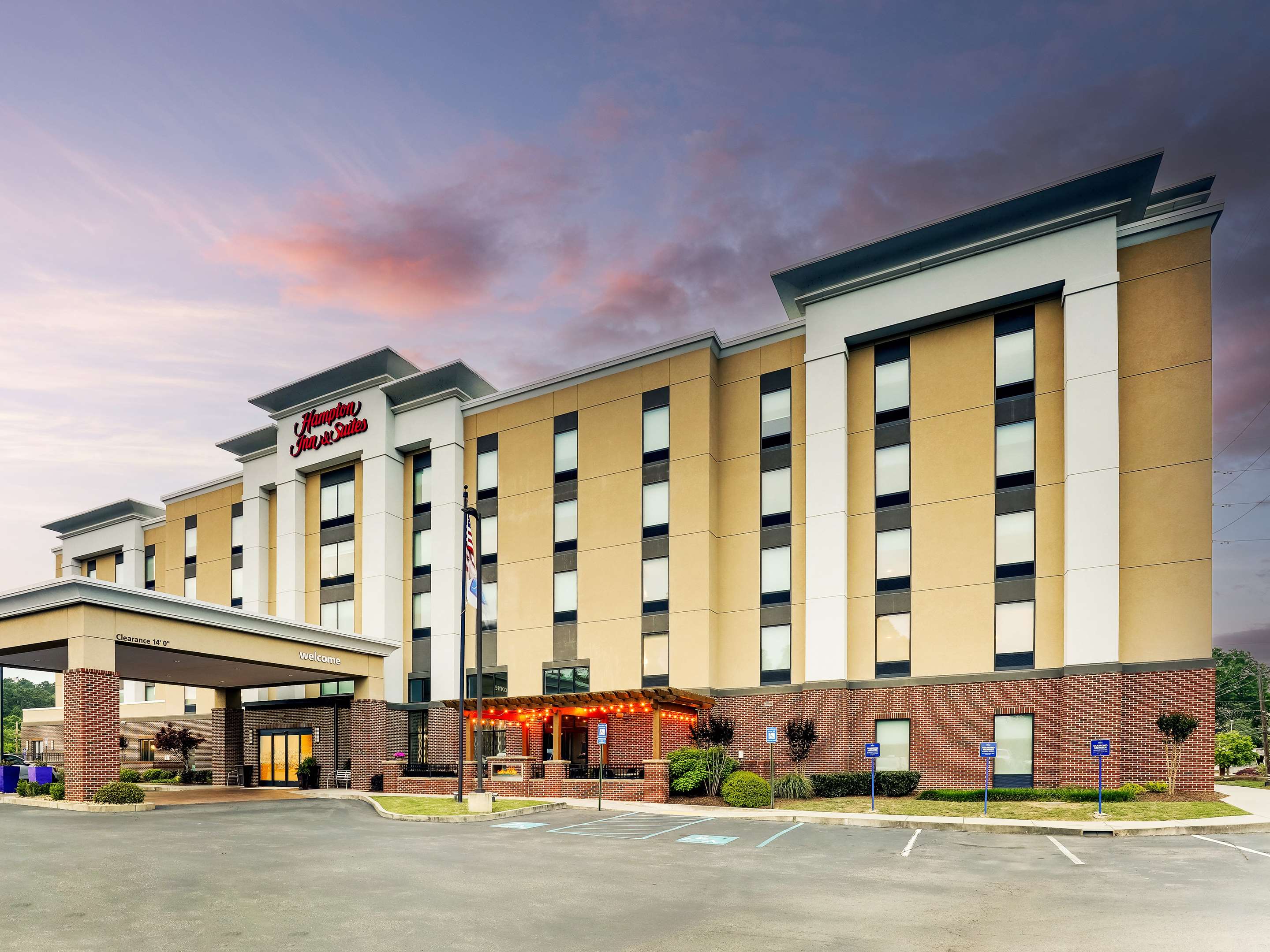 Exterior | Hampton Inn & Suites Rome