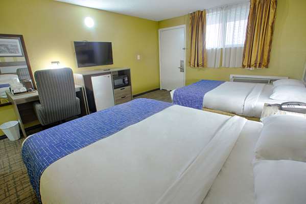  - Travelodge Downtown Phoenix - I-10, Exit 144