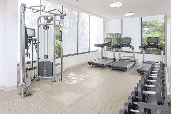 Fitness/ Exercise Room - DoubleTree by Hilton Hotel Rockland