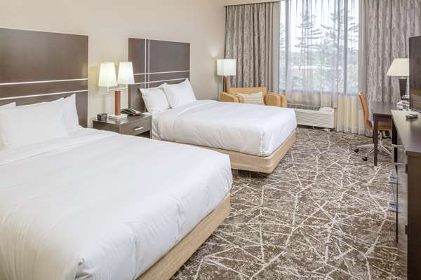  - DoubleTree by Hilton Hotel Rockland