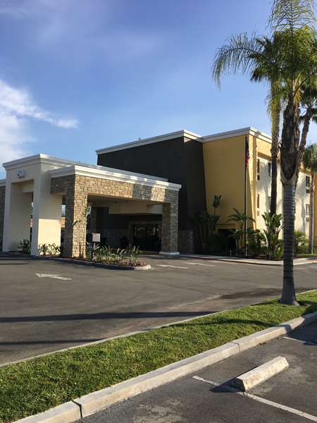 Exterior view - Best Western Plus Arrowhead Hotel Colton