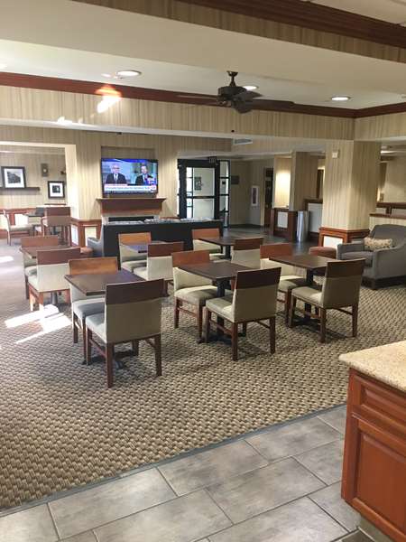 Restaurant - Best Western Plus Arrowhead Hotel Colton