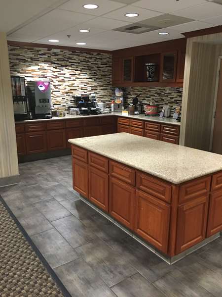 Amenities - Best Western Plus Arrowhead Hotel Colton