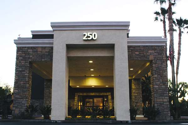 Exterior view - Best Western Plus Arrowhead Hotel Colton