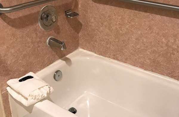  - Americas Best Value Inn Lynnwood - I-5, Exit 181