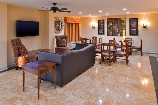  - Americas Best Value Inn US 45 Tupelo - I-22, Exit 86