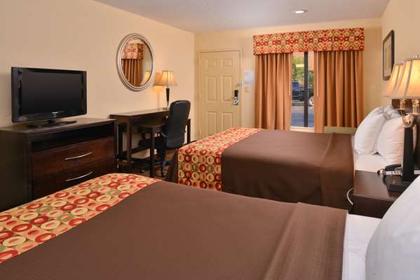  - Americas Best Value Inn US 45 Tupelo - I-22, Exit 86