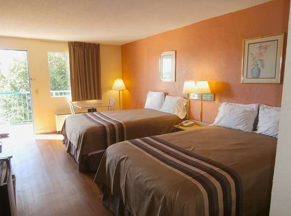  - Americas Best Value Inn Tucker - I-285, Exit 38