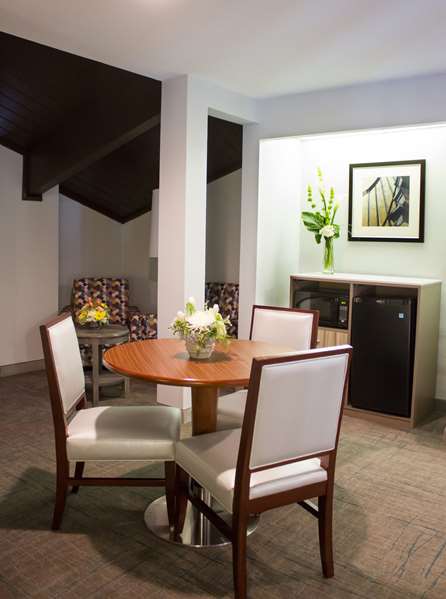  - Best Western Toledo South Maemee Hotel - I-475, Exit 6