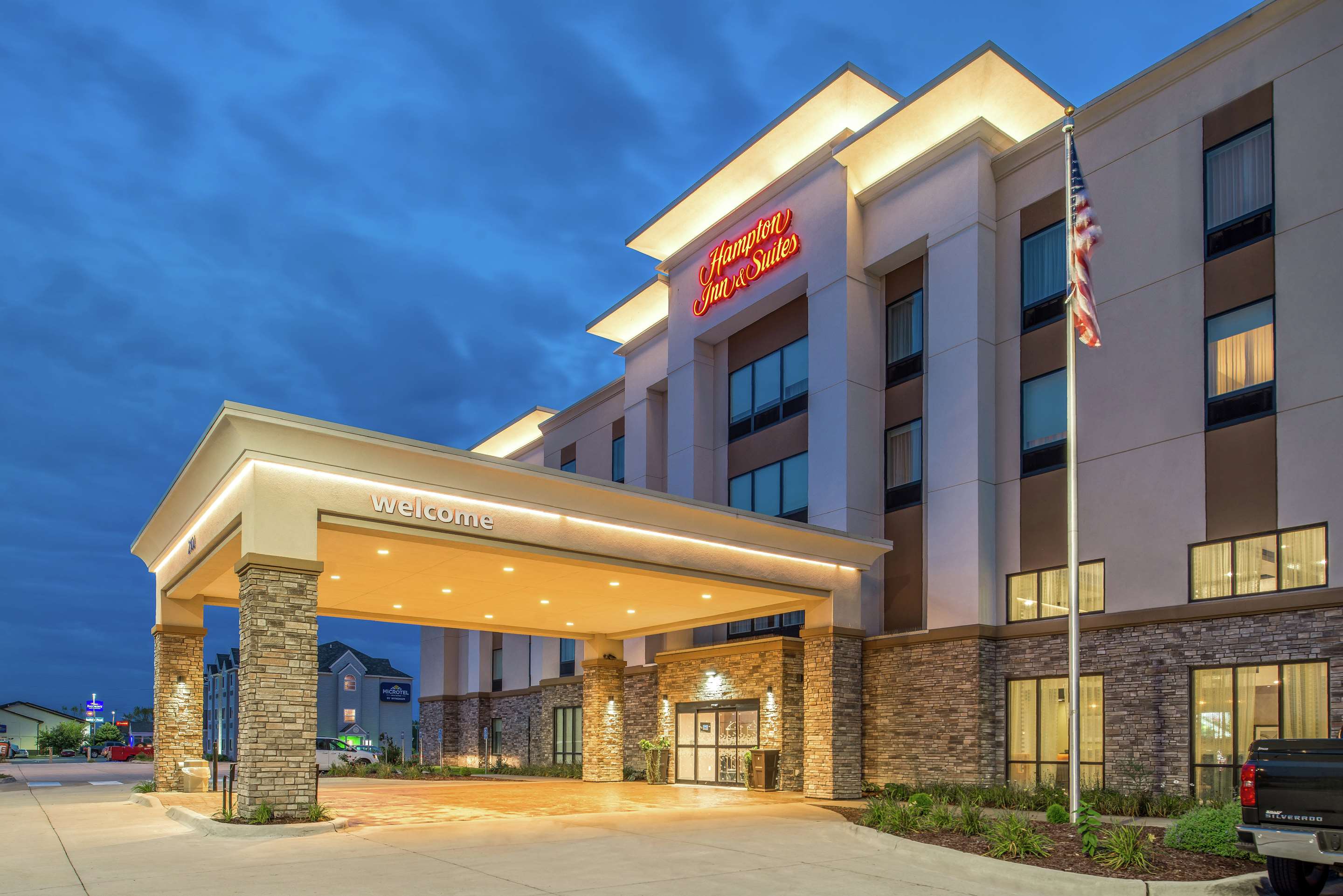 Exterior | Hampton Inn & Suites Ames
