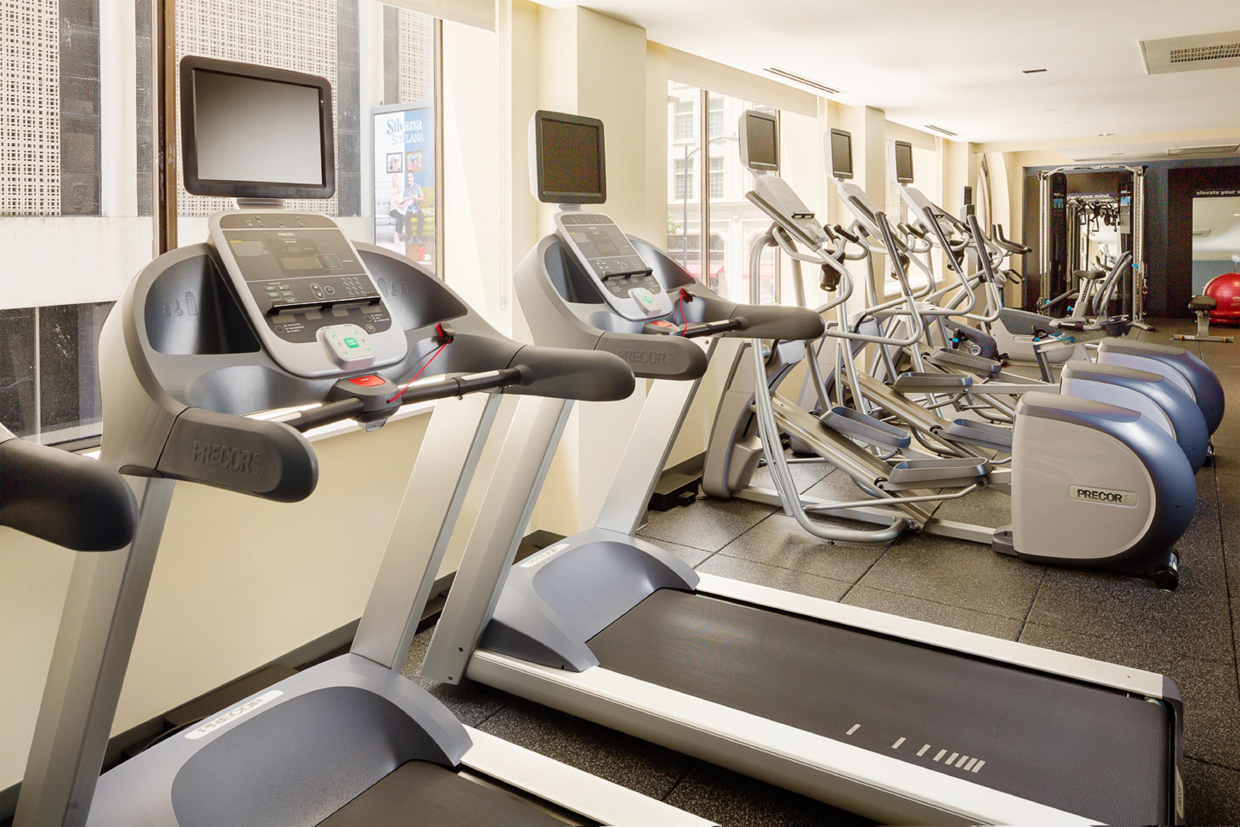 Health club fitness center gym | Hampton Inn & Suites Dallas Downtown