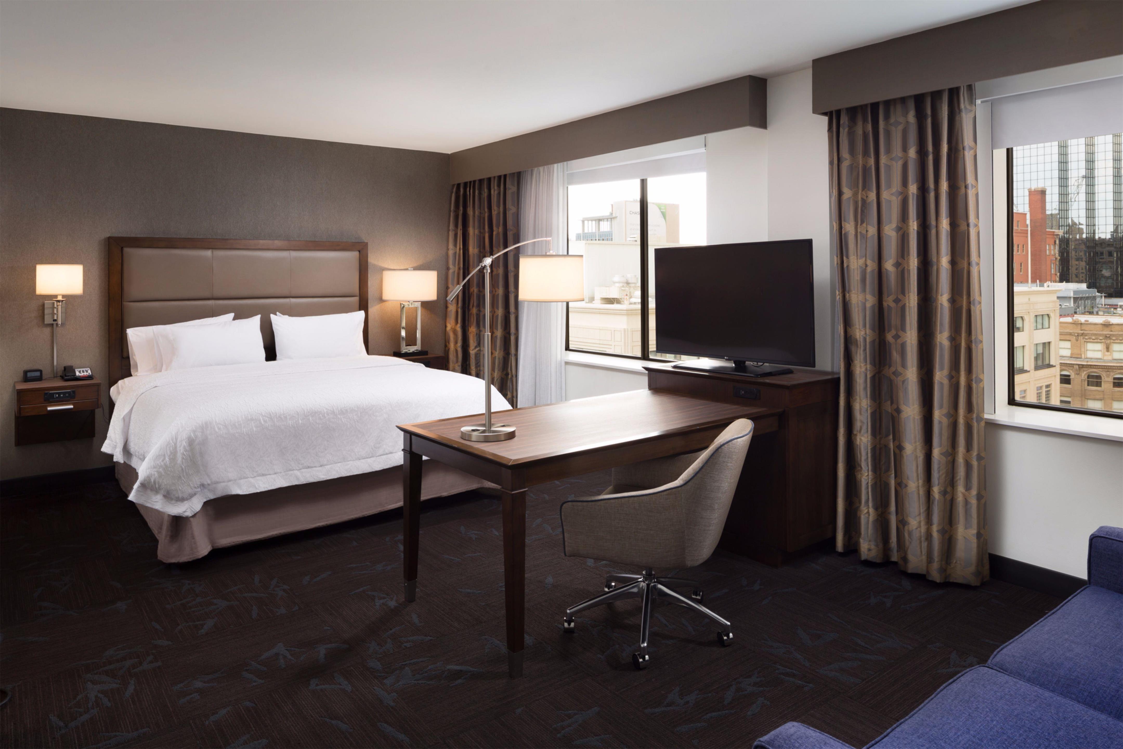 Guest room