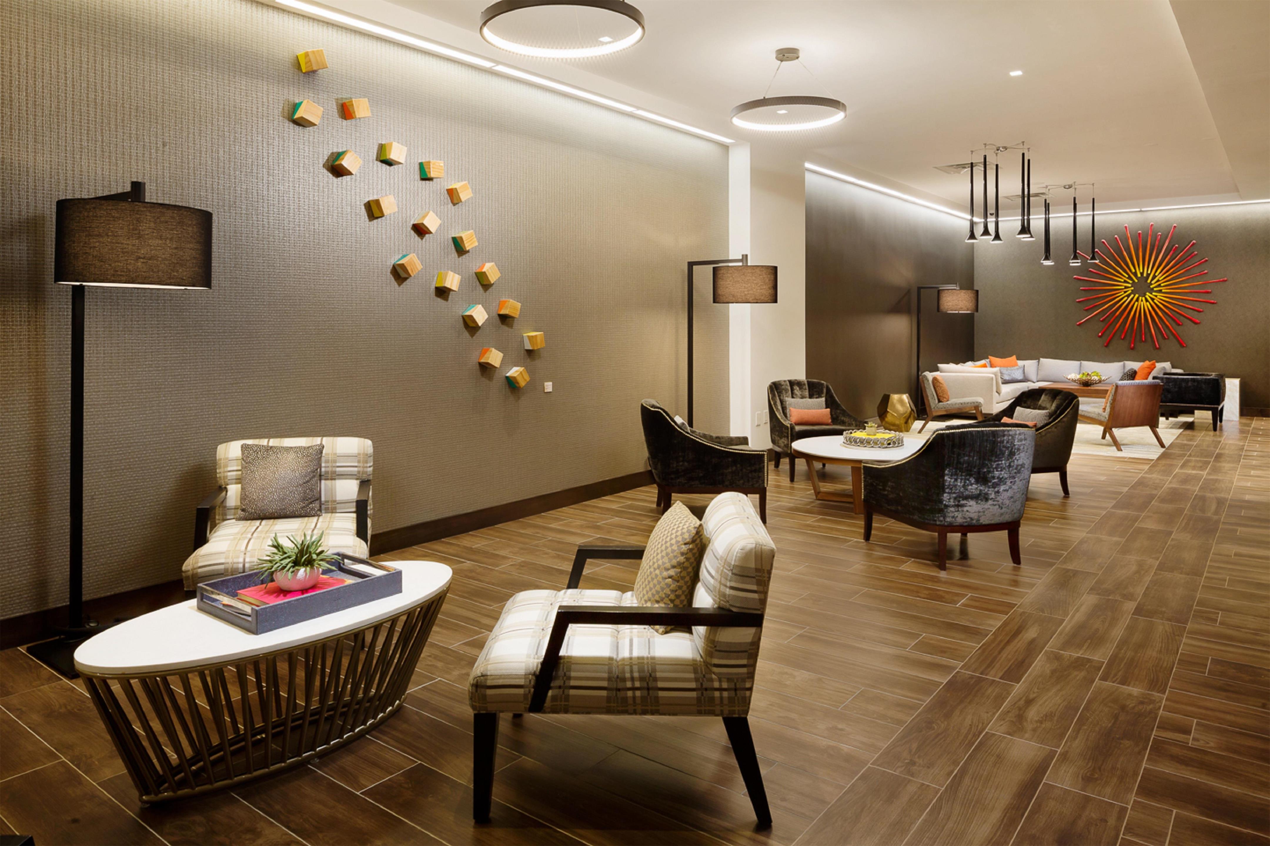 Reception | Hampton Inn & Suites Dallas Downtown