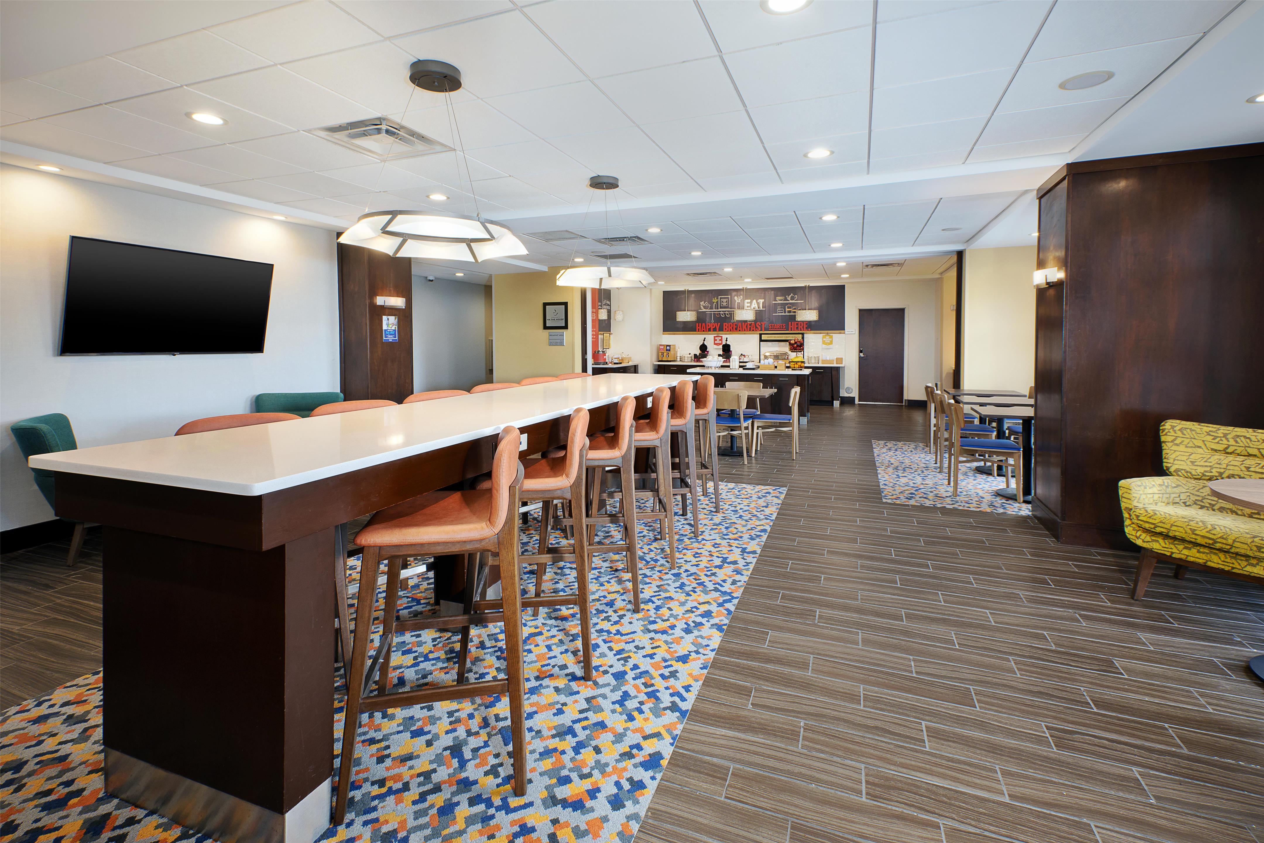 Lobby | Hampton Inn Southfield/West Bloomfield
