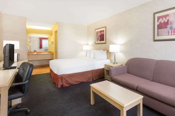  - Days Inn Bullhead City