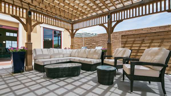  - Best Western Plus Chandler Hotel & Suites - I-10, Exit 162