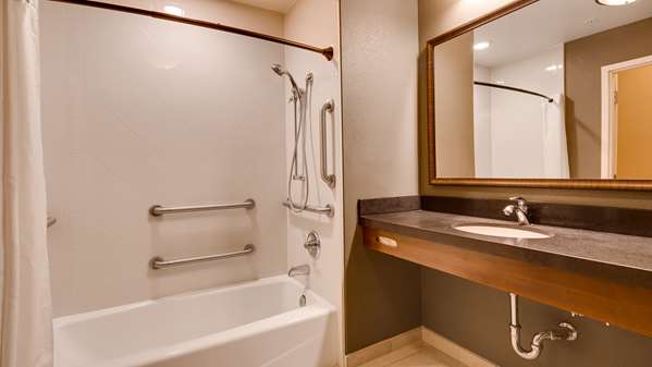  - Best Western Plus Chandler Hotel & Suites - I-10, Exit 162