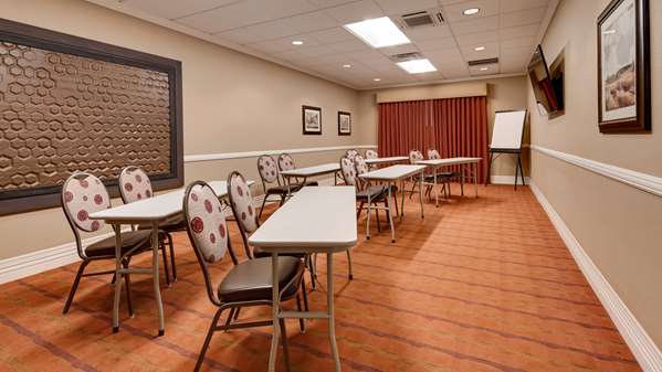  - Best Western Plus Chandler Hotel & Suites - I-10, Exit 162