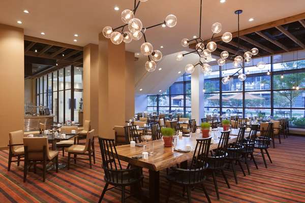 Restaurant - Alexander Hotel Indianapolis