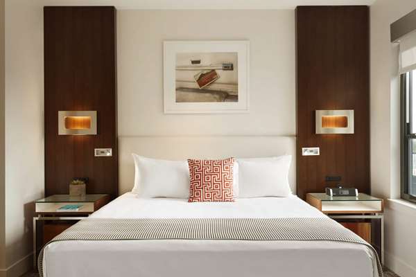 Suite - Alexander Hotel Indianapolis