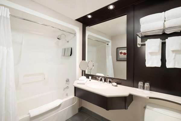 Suite - Ivey Spencer Leadership Centre Hotel London