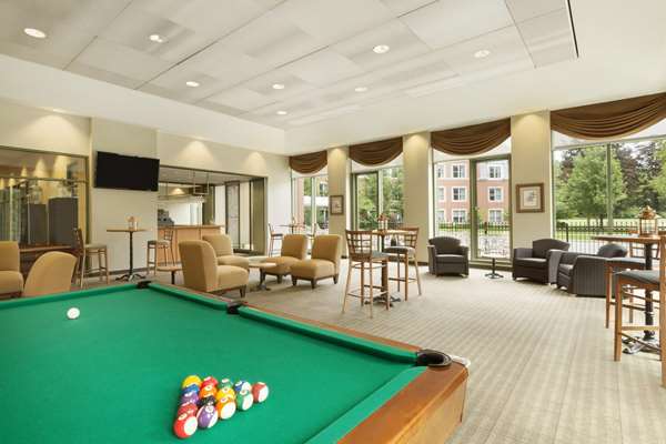 Bar - Ivey Spencer Leadership Centre Hotel London